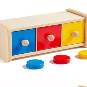 monti kids box with bins